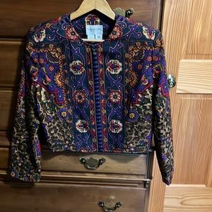 EMANUEL UNGARO short colorful bolero blazer; light wool; zipper closure
